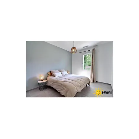 Maison *